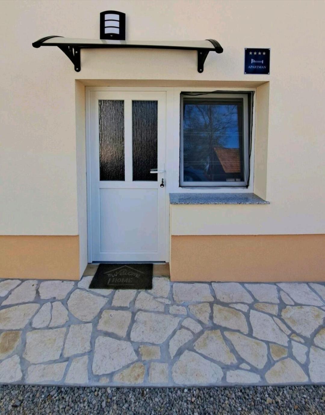 Apartment Dado Slunj Luaran gambar